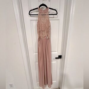 Mauve pink long dress with cutouts on the top
